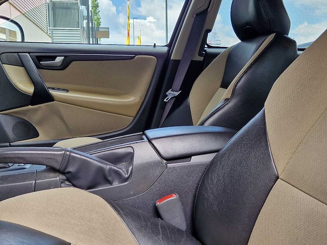 Volvo - 2002 - s60 - 2.4 t awd geartronic - 44-jn-kr - afbeelding 11 van  22