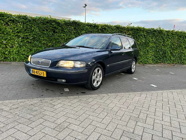 Volvo - 2003 - v70 - 2.4 edition ii - 86-ksj-3 - afbeelding 2 van  26