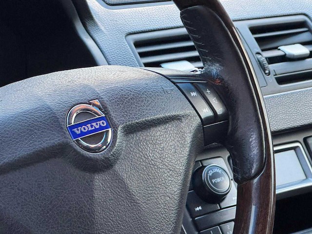 Volvo - 2003 - xc90 - 2.5 t - 7 pers - automaat - xd-344-v - afbeelding 3 van  18