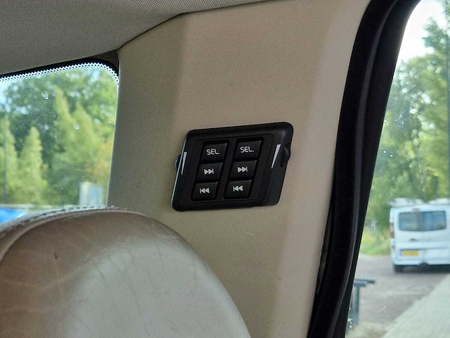 Volvo - 2004 - xc90 - 2.9 t6 - 7pers - g-007-vs - afbeelding 14 van  27