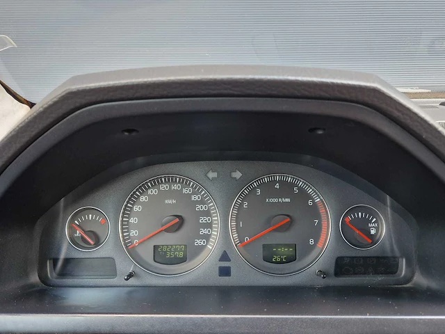 Volvo - 2004 - xc90 - 2.9 t6 elite - 7 pers - 96-np-nt - afbeelding 7 van  24