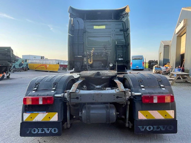 Volvo - 2005 - fm4 20 - vrachtwagen - afbeelding 16 van  23