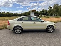 Volvo - 2007 - s40 - 1.8 edition i - 97-xf-ph - afbeelding 3 van  18