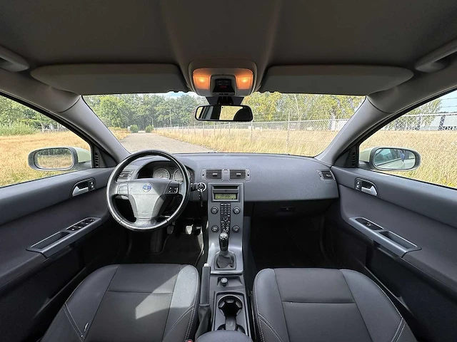 Volvo - 2007 - s40 - 1.8 edition i - 97-xf-ph - afbeelding 9 van  18
