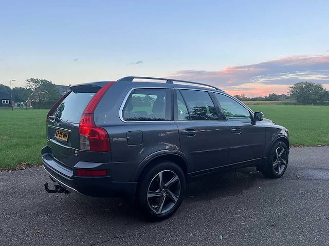 Volvo - 2007 - xc90 - 2.4 d5 kinetic - personenauto - afbeelding 19 van  24