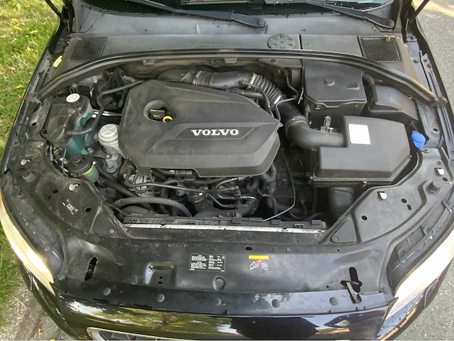 Volvo - 2012 - v70 - 1.6 t4 lim. edition - personenauto - afbeelding 11 van  45