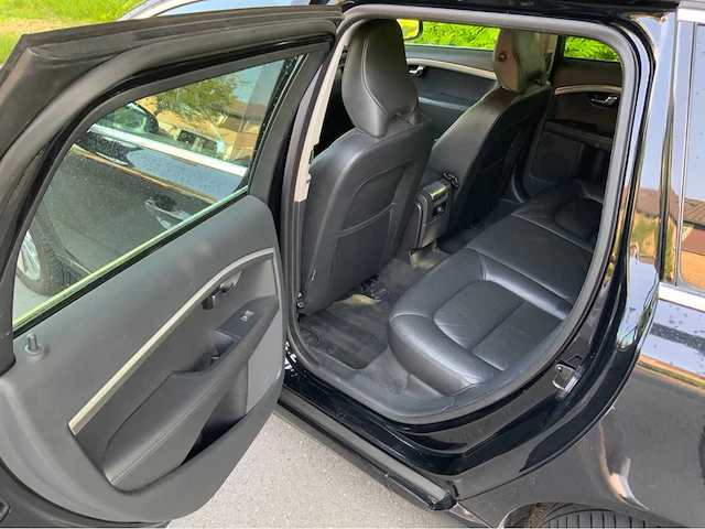 Volvo - 2012 - v70 - 1.6 t4 lim. edition - personenauto - afbeelding 15 van  45