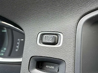 Volvo - 2014 - v60 - 2.4 d6 awd pl.i sum. - 1-tgl-58 - afbeelding 11 van  23