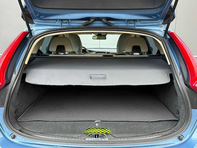 Volvo - 2014 - v60 - 2.4 d6 awd pl.i sum. - 1-tgl-58 - afbeelding 22 van  23