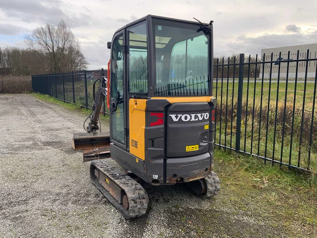 Volvo - 2019 - ec18e - minigraafmachine - afbeelding 21 van  26