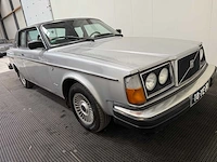 Volvo - 262 c - bertone - oldtimer - 1977 - afbeelding 33 van  34