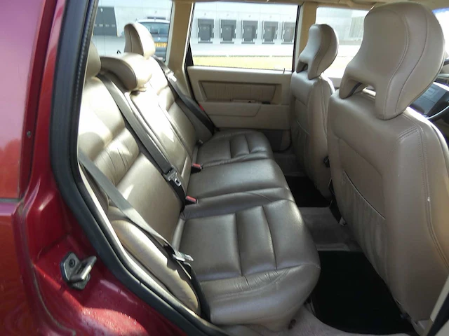 Volvo - 850 - 2.3 t-5 com.lux.ex. - car - 1996 - afbeelding 25 van  26