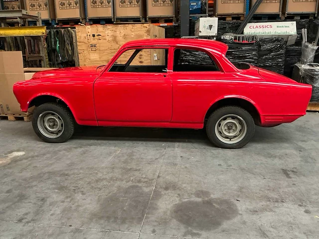 Volvo - amazon - car - afbeelding 23 van  31