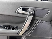 Volvo - c70 convertible - 2.4 d5 automaat kinetic - 12-xv-jd - afbeelding 2 van  17