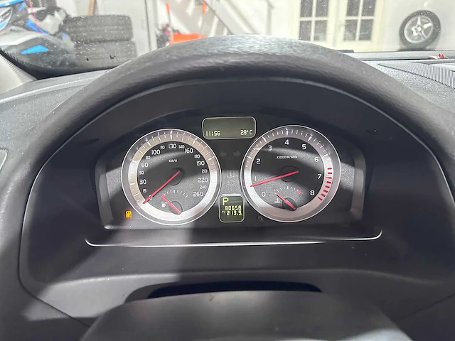 Volvo - c70 convertible - 2.5 t5 momentum - s-501-vz - afbeelding 13 van  21