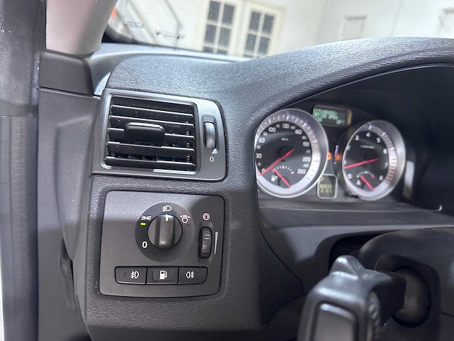 Volvo - c70 convertible - 2.5 t5 momentum - s-501-vz - afbeelding 4 van  21