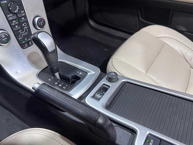 Volvo - c70 convertible - 2.5 t5 momentum - s-501-vz - afbeelding 7 van  21