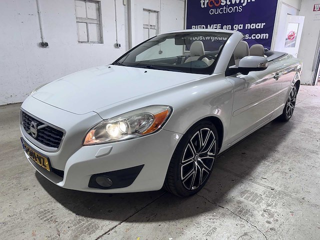 Volvo - c70 convertible - 2.5 t5 momentum - s-501-vz - afbeelding 1 van  21