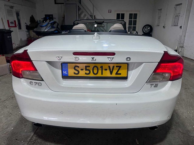 Volvo - c70 convertible - 2.5 t5 momentum - s-501-vz - afbeelding 16 van  21