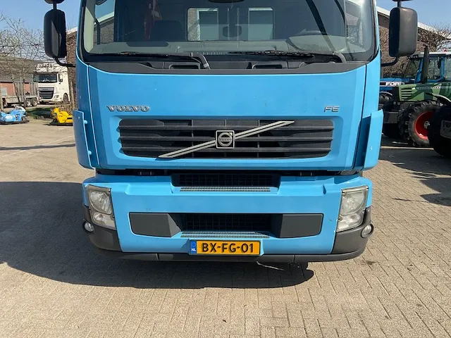 Volvo - fe 62r 300 - vrachtwagen - afbeelding 5 van  34