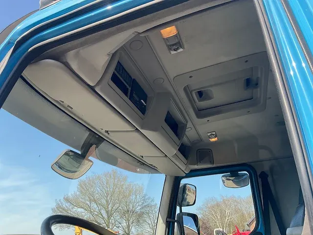 Volvo - fe 62r 300 - vrachtwagen - afbeelding 16 van  34