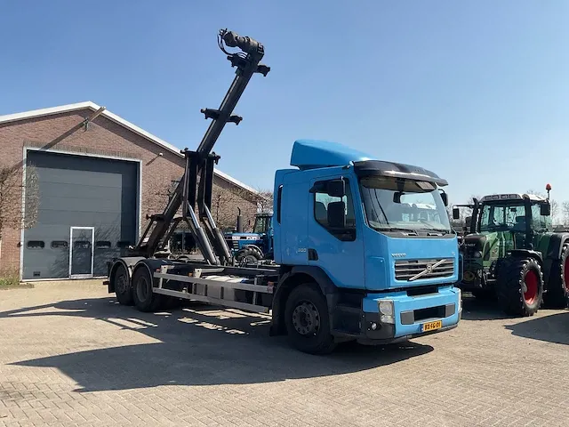 Volvo - fe 62r 300 - vrachtwagen - afbeelding 12 van  34