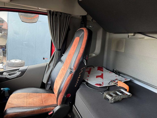 Volvo - fh 420 euro 6 - vrachtwagen - afbeelding 15 van  25