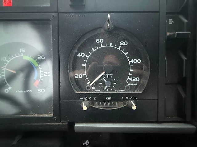 Volvo - fl608-4x2-j 75 - truck - 1993 - afbeelding 6 van  16