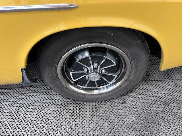 Volvo - p1800 - oldtimer - 1971 - afbeelding 19 van  37