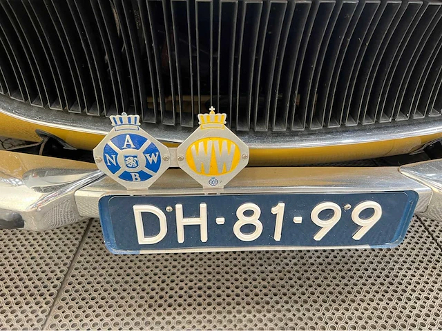 Volvo - p1800 - oldtimer - 1971 - afbeelding 20 van  37
