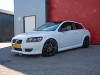 Volvo - r-design d5 - c30 d5 - personenauto - afbeelding 38 van  40