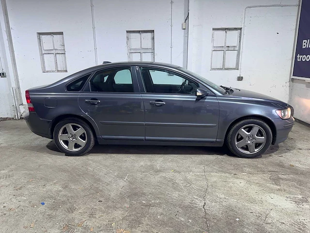 Volvo - s40 - 2.4 summum - 43-pz-kn - afbeelding 16 van  19