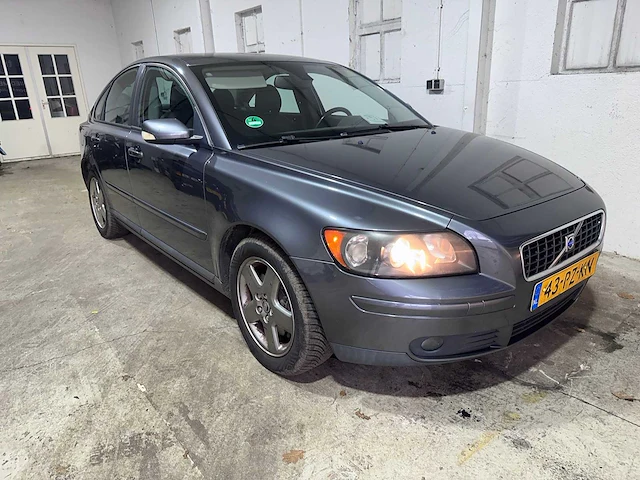 Volvo - s40 - 2.4 summum - 43-pz-kn - afbeelding 17 van  19