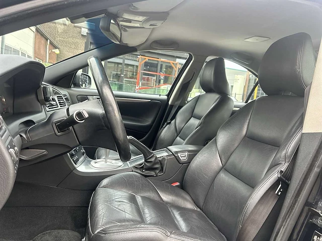 Volvo - s60 - 2.0t drivers edition | 21-zl-gf - afbeelding 26 van  26