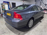 Volvo - s60 - 2.4 d5 momentum - 92-tk-zn - afbeelding 15 van  19