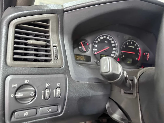 Volvo - s60 - 2.4 edition lpg- gps-46-l - afbeelding 12 van  19