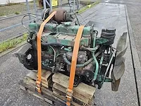 Volvo - turbo - motor - afbeelding 3 van  5