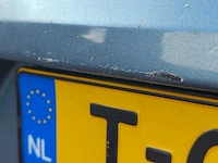 Volvo - v40 - 1.6 d2 summum - personenauto - afbeelding 10 van  32