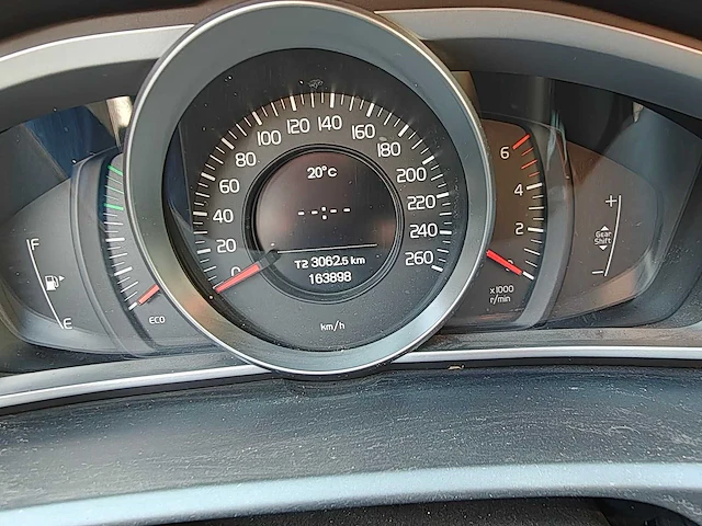 Volvo - v40 - 1.6 d2 summum - personenauto - afbeelding 24 van  32
