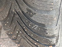 Volvo - v40 - 1.6 d2 summum - personenauto - afbeelding 3 van  32