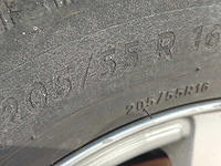 Volvo - v40 - 1.6 d2 summum - personenauto - afbeelding 5 van  32