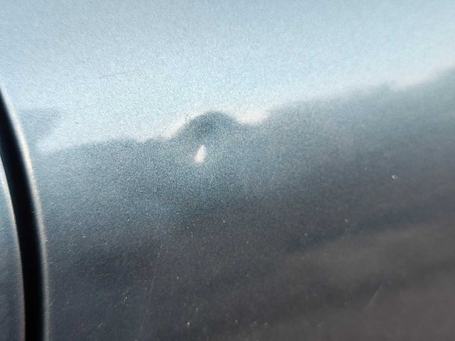 Volvo - v40 - 1.6 d2 summum - personenauto - afbeelding 16 van  32