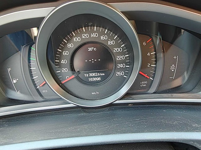 Volvo - v40 - 1.6 d2 summum - personenauto - afbeelding 30 van  32