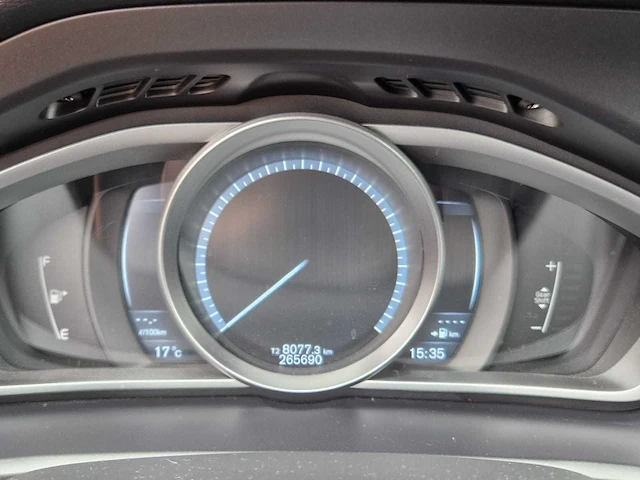 Volvo - v40 - 1.6 t3 kinetic - 84-zdt-5 - 2012 - afbeelding 5 van  28