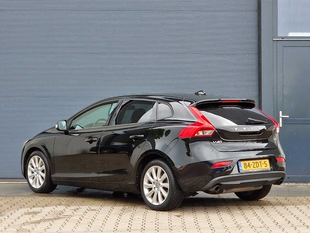 Volvo - v40 - 1.6 t3 kinetic - 84-zdt-5 - 2012 - afbeelding 22 van  28