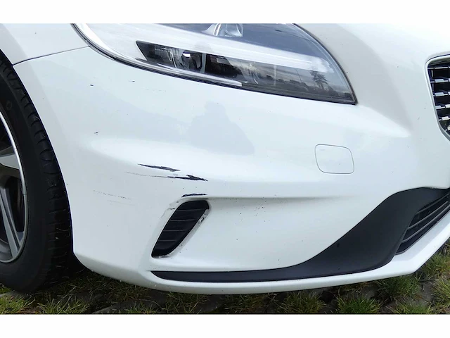 Volvo - v40 - 2.0 d3 bns sport - personenauto - afbeelding 30 van  34