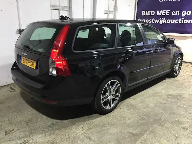 Volvo - v50 - 1.6d - 31-zp-sr - afbeelding 19 van  23
