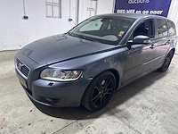 Volvo - v50 - 2.4 d5 edition ii automaat- 66-xr-dz - afbeelding 1 van  17
