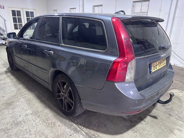 Volvo - v50 - 2.4 d5 edition ii automaat- 66-xr-dz - afbeelding 10 van  17