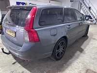 Volvo - v50 - 2.4 d5 edition ii automaat- 66-xr-dz - afbeelding 12 van  17